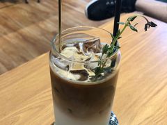 暮霭森林-ZING COFFEE 镜咖啡