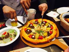 -Mr.Pizza米斯特比萨(盐城聚龙湖店)