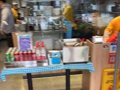 -灵芝妹子海鲜米线(劳动公园店)