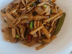 -起士林西餐厅(东经路店)