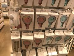 -名创优品(天津市河东万达广场店)