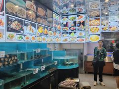 -鑫渔港海鲜本地菜·山海关浑锅(东戴河店)