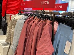 -lululemon(比斯特购物村店)