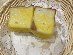 蒜香面包-海维克牛排馆HIGHWIC(右岸环宇坊店)
