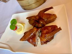 烤乳鸽-春满园·早茶·粤菜·宴会(前海店)