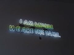 -UNI UNI(环亚凯瑟琳店)