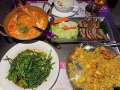 招牌惹味冬陰功-新越盏·东南亚料理(捷登都会店)