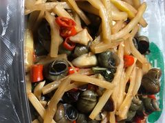 -正宗南铁拉叔沙煲螺·烧烤·秘制靓粥(南铁总店)