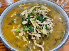 雪菜肉丝面-陈八两面家(华孚写字楼店)