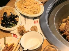 -山里屯铁锅炖·东北菜(康桥店)