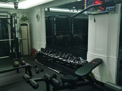 -简·无界健身工作室·运动康复·体态(石厦店)