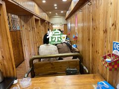 -老东镇啤酒屋海鲜加工·蒸汽海鲜·海鲜烧烤(台东店)