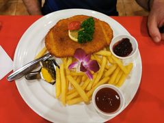-申德勒加油站西餐厅(日坛路总店)