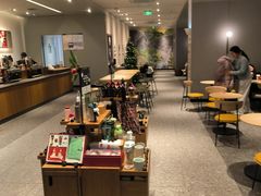 -星巴克臻选(威海威高广场店)