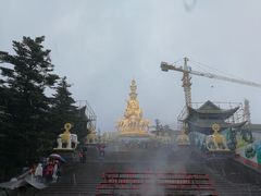 -峨嵋山金顶