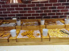 -牛排叔叔自助餐厅(太原万达店)