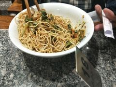 -欧尚超市苏州店停车场(金鸡湖路店)