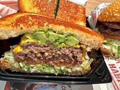 圣塔芭芭拉经典牛肉特堡-The Habit Burger Grill 哈比特汉堡(复兴soho店)