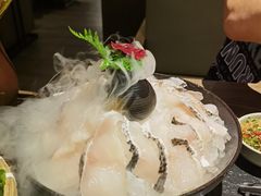 -串越时光·烧烤·烤鱼·小龙虾(松江大学城店)