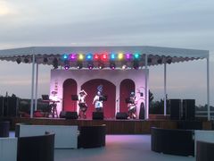 -北戴河碧螺塔海上酒吧公园