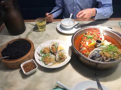 -梁家大院•农家菜(昆山会展中心店)