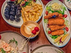 -mordew加州日记西餐&小酒馆(新天地店)
