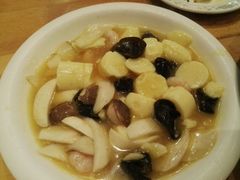 虾仁豆腐-乌镇那一年小院主题餐厅(甘泉西路店)