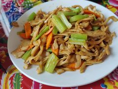 -何适山庄 ·可团建(水长城P2停车场店)