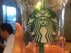 -星巴克(南宁民歌湖店)