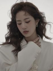 -索菲亚婚纱摄影