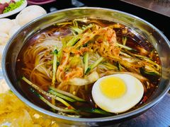 -韩风烤牛肉冷面店