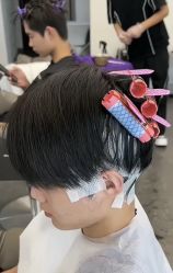 -藤野造型烫染·漂发