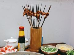 -四小区火锅·巷子里的重庆火锅(花照壁店)