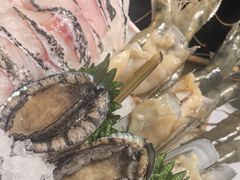 -红鼎豆捞·非遗鲍皇汤火锅(宝丰路店)