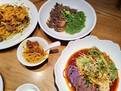 -俭寨大盘鸡·手抓肉·烧烤新疆菜(乌苏路店)