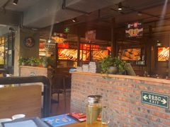 -管氏翅吧(甘家口店)
