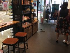 用餐区-星巴克(宝山万达店)