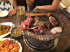 -韩风烤牛肉冷面店