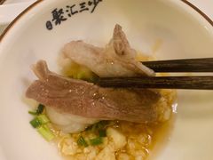 -聚汇三少·龙虾·中餐厅(莫邪路新天地店)