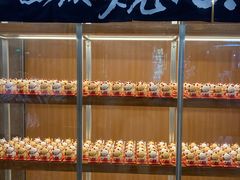 面包甜点陈列柜-NIUAN牛庵·日式和牛烧肉(恒隆店)