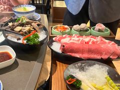 -捞王锅物料理(上海世茂广场店)