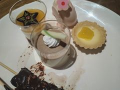 -东方明珠·空中旋转餐厅