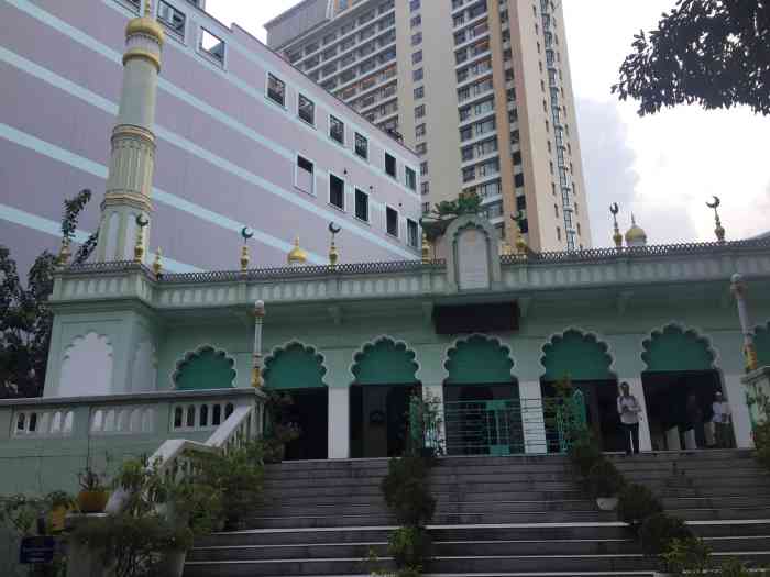 西贡清真寺-"其实这个地方距离酒店不远,但是平时除了酒.