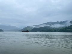 -严子陵钓台(富春江小三峡)