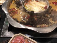 -九尺赵老四鲜鹅肠火锅