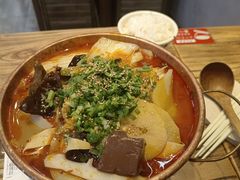 -成都你六姐·牛肉冒菜(上海环宇荟店)