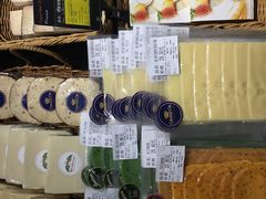 -Olé精品超市(上海虹桥南丰城店)