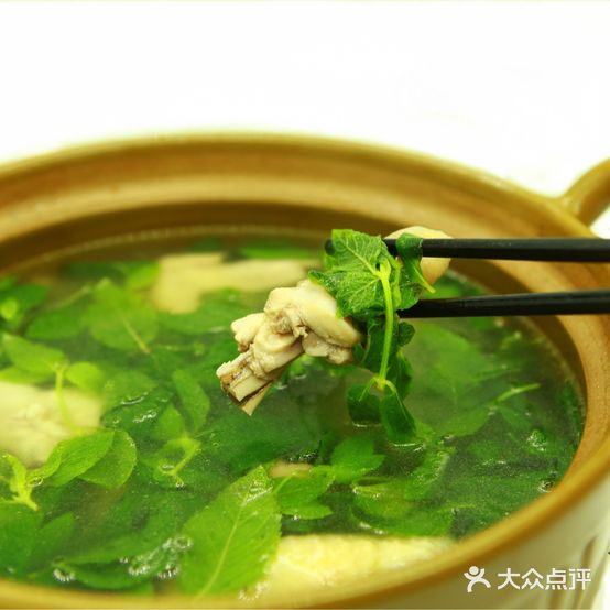 新雨饭店(鸿景南苑店)