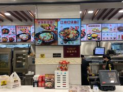 -老娘舅餐厅(黄龙体育中心店)
