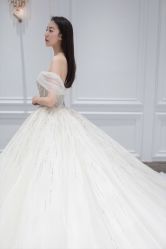 -MANLI BRIDAL婚纱